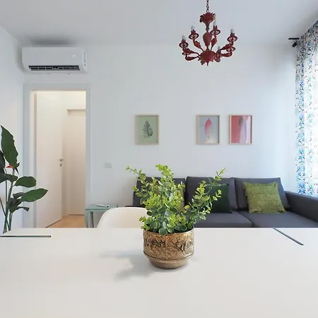 Primopiano - Napo Torriani Appartement *